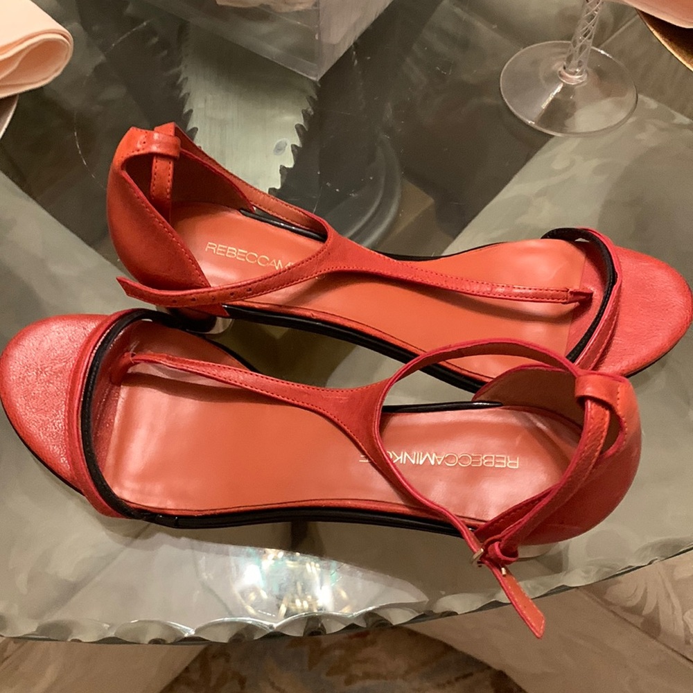 BRAND NEW LEATHER RebeccaMinkoff sandals size 10